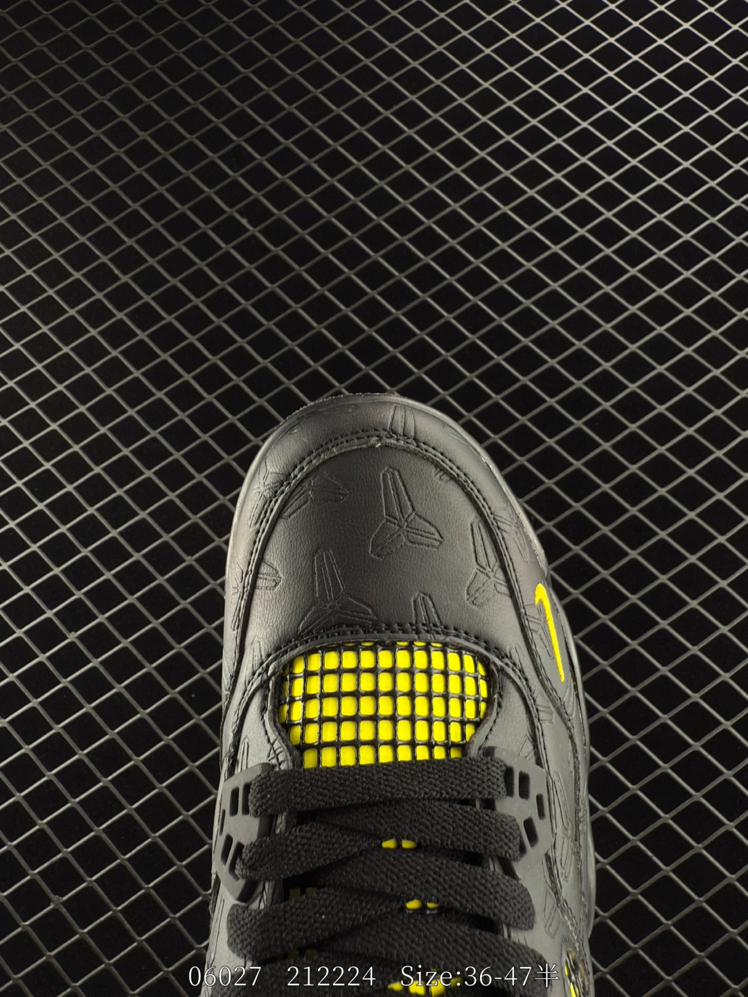 Nike Air Jordan 4 Retro